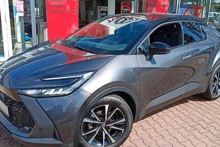 Toyota C-HR 33.328 km 29.490 € Brensbach 64395