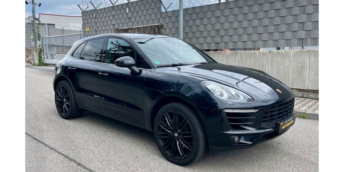Porsche Macan 180.000 km 26.490 &euro; Flörsheim am Main 65439