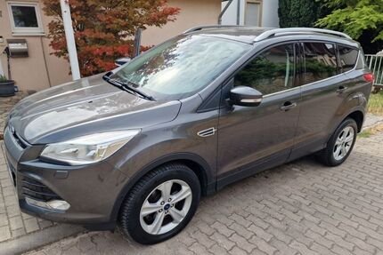 Ford Kuga 121.000 km 12.499 &euro; Alsheim 67577