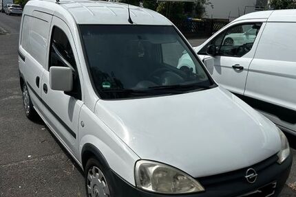 Opel Combo 128.000 km 3.500 &euro; Rodgau 63110