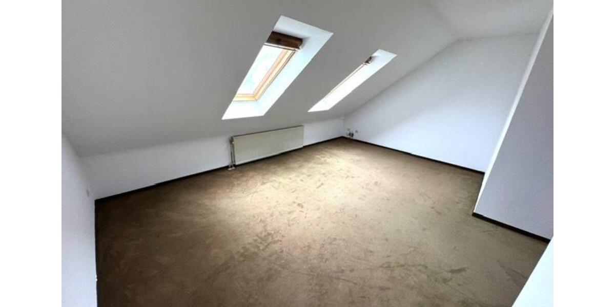 Doppelhaushälfte Flörsheim am Main - 6.5 Zimmer, 135 m&sup2;, 520.000&euro; | Angebot:25159668