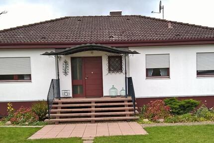 Haus Babenhausen - 6 Zimmer, 156 m&sup2;, 1.650&euro; | Angebot:26204044