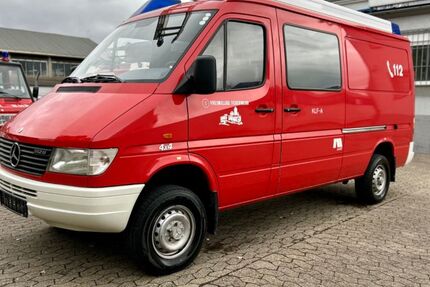 Mercedes-Benz Sprinter 15.700 km 25.900 € Frankfurt am Main 60388