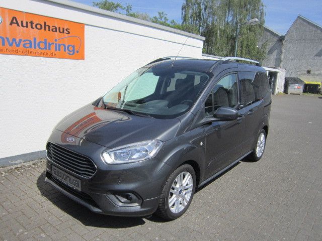 Ford Tourneo Courier 11.207 km 15.900 &euro; Offenbach 63069