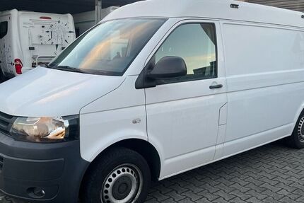 VW T5 Transporter