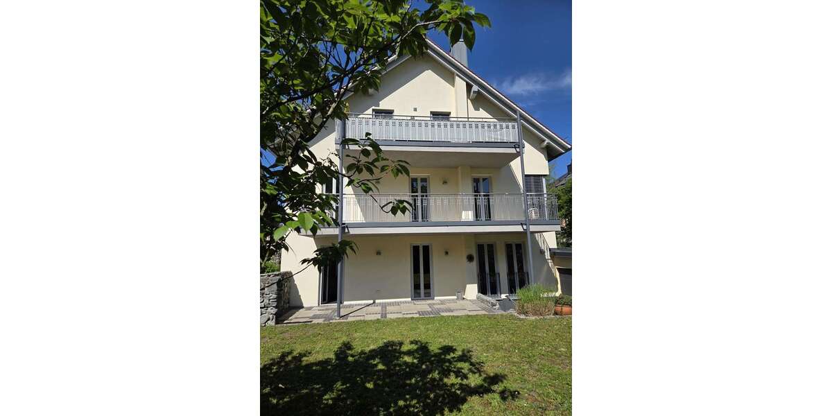 Etagenwohnung Bensheim - 4 Zimmer, 174 m&sup2;, 2.200&euro; | Angebot:26916241