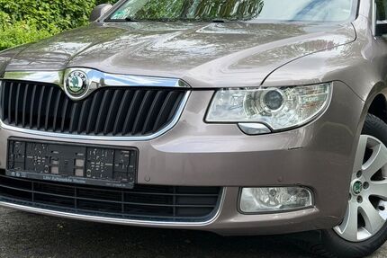 Skoda Superb 243.000 km 3.690 &euro; Groß Gerau 64521