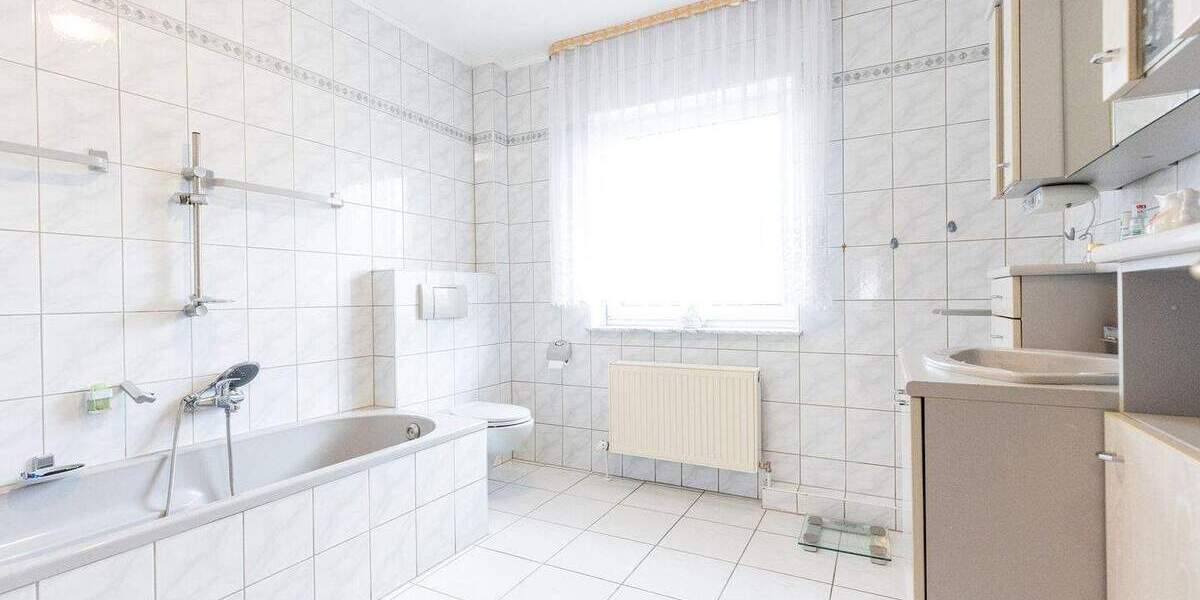 Reihenmittelhaus Ginsheim-Gustavsburg Gustavsburg - 8 Zimmer, 190 m&sup2;, 599.000&euro; | Angebot:25384958