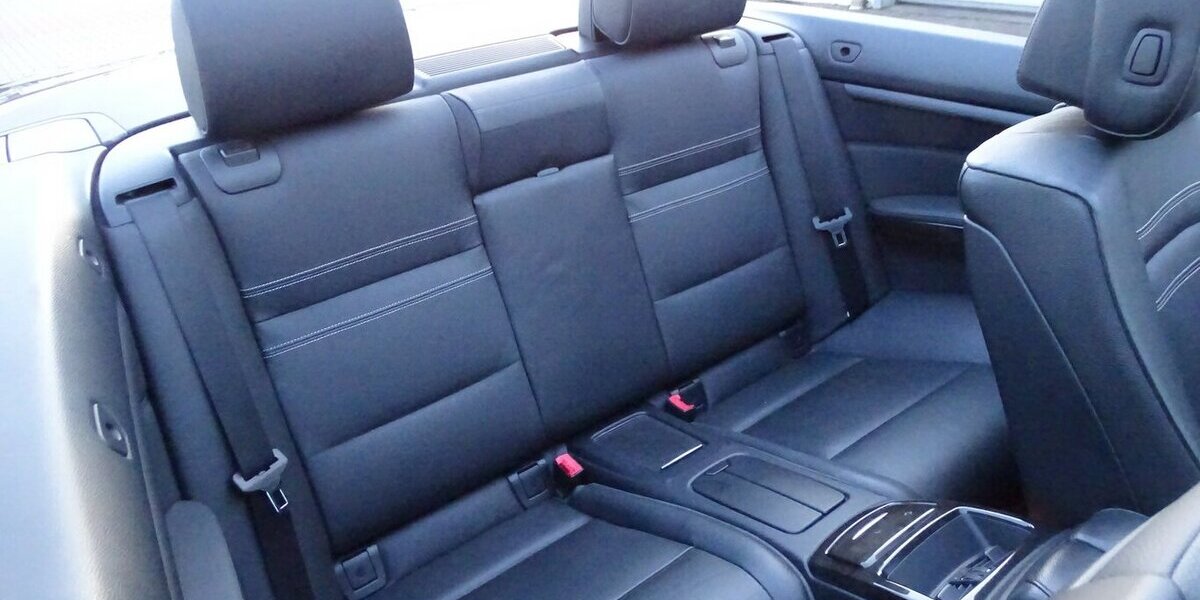 Jeep Commander 3.0 V6 CRD Limited 118.000 km 14.890 &euro; Rodgau 63110