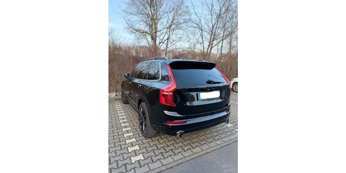 Volvo XC90 294.000 km 22.999 &euro; Frankfurt am Main 60488