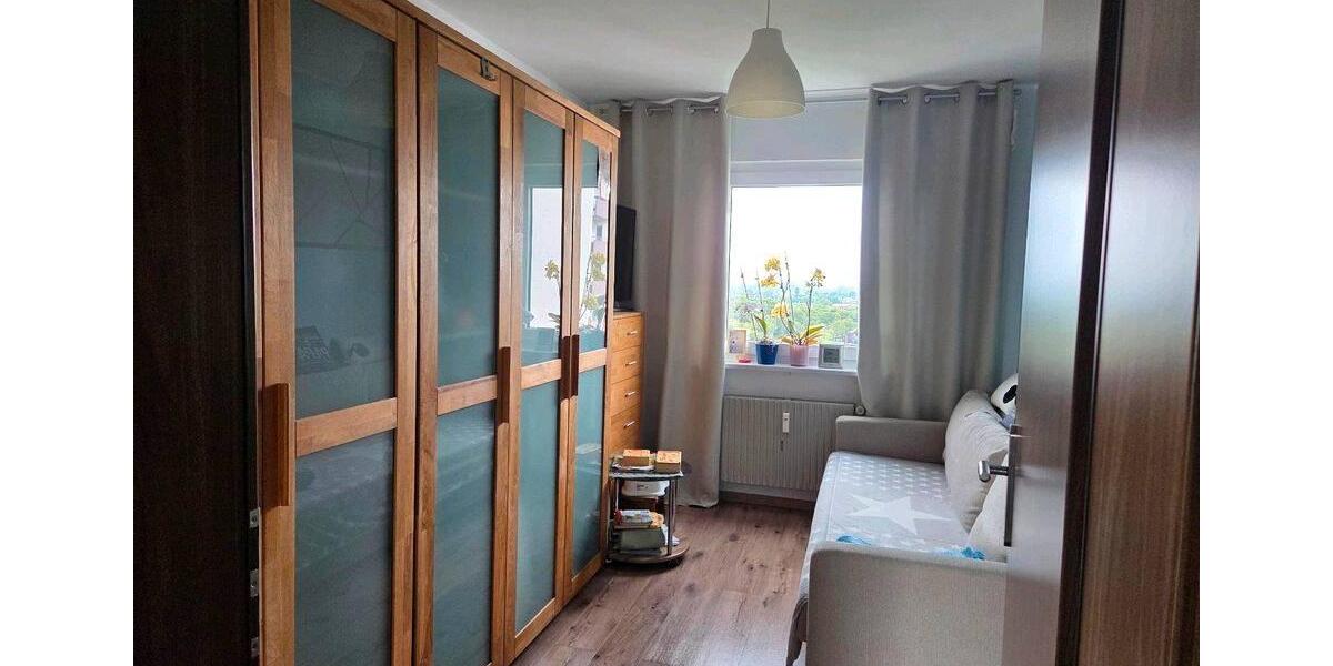 Etagenwohnung Bensheim - 4.5 Zimmer, 104 m&sup2;, 350.000&euro; | Angebot:26866322