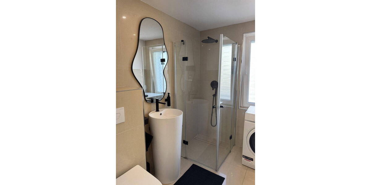 Etagenwohnung Frankfurt am Main Sachsenhausen - 3 Zimmer, 85 m&sup2;, 1.850&euro; | Angebot:26856091