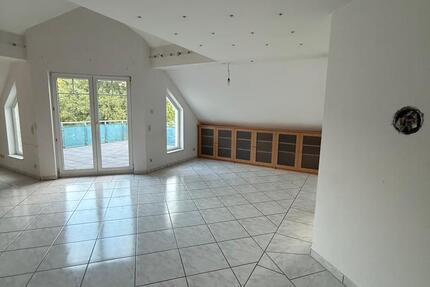 Wohnung Erzhausen - 4 Zimmer, 140 m&sup2;, 1.590&euro; | Angebot:27620645