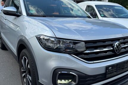 VW T-Cross 55.147 km 18.850 &euro; Frankfurt am Main 65936