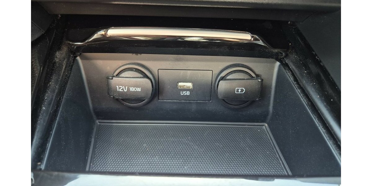 Kia XCeed Platinum Ed.,Kamera,carplay,Pano,Sitzhzg,PDC 80.745 km 17.690 &euro; Rodgau 63110