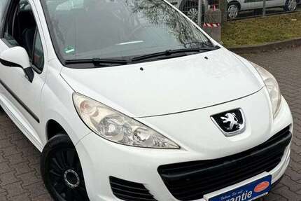 Peugeot 207 124.415 km 2.249 &euro; Offenbach 63071