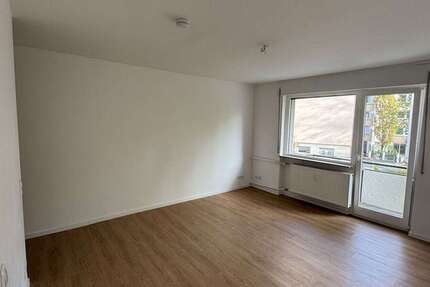 Wohnung zum Mieten in Frankfurt am Main 550 € 27.7 m² 1 zimmer