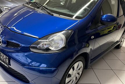 Toyota Aygo (X) 82.850 km 6.350 &euro; NEU ISENBURG 63263