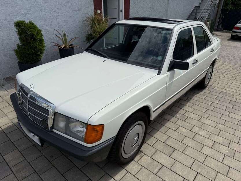 Mercedes-Benz 190 165.000 km 6.990 € Hofheim 65719