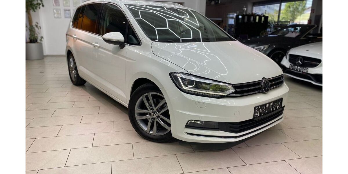VW Touran 139.063 km 15.900 &euro; Neu-Isenburg 63263