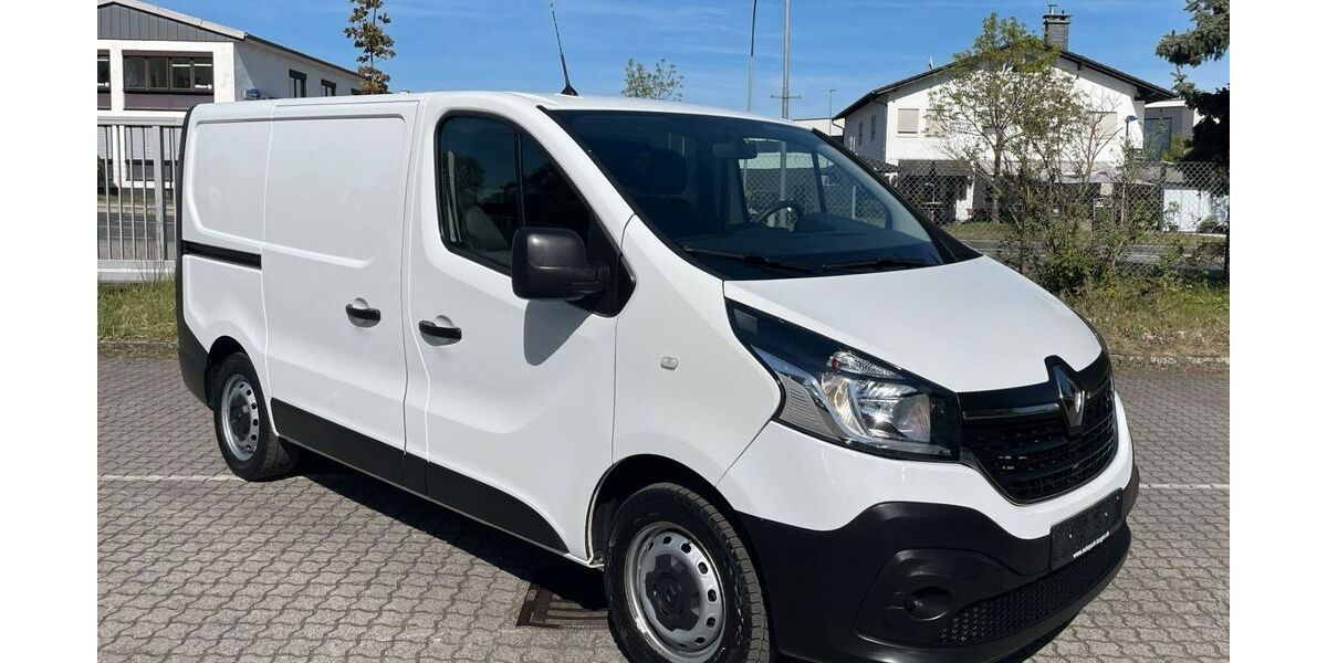 Renault Trafic 128.500 km 15.280 &euro; Langen 63225
