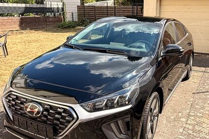 Hyundai IONIQ 66.500 km 19.500 &euro; Frankfurt am Main 60599
