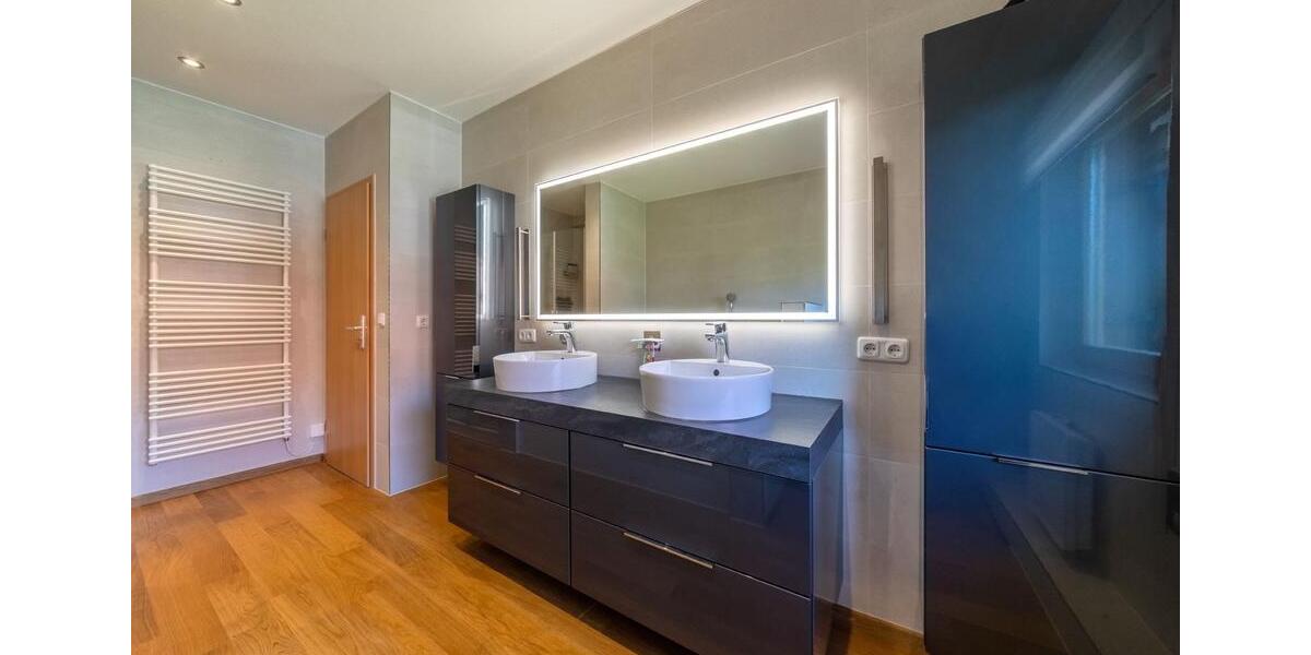 Reihenhaus Harxheim - 5 Zimmer, 141 m&sup2;, 2.000&euro; | Angebot:26364653