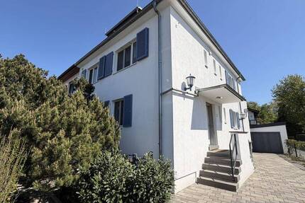 Haus Frankfurt am Main Praunheim - 6 Zimmer, 181 m&sup2;, 1.550.000&euro; | Angebot:26388324