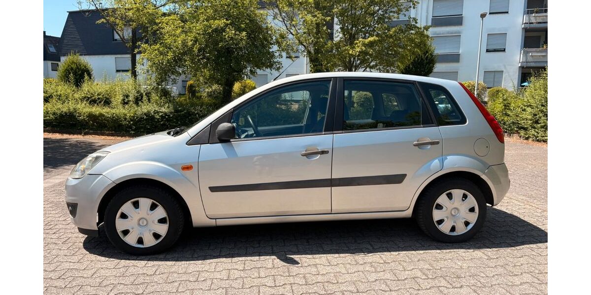 Ford Fiesta 190.535 km 1.400 &euro; Oppenheim 55276