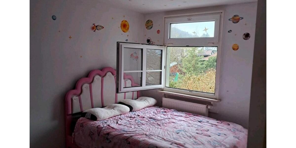 Etagenwohnung Breuberg - 2.5 Zimmer, 70 m&sup2;, 700&euro; | Angebot:26409347