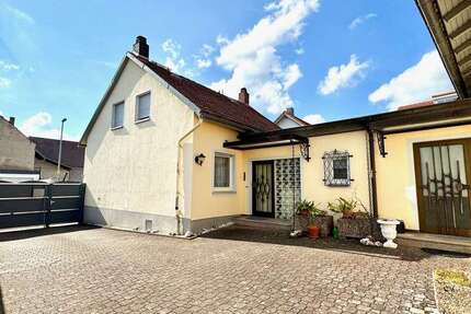 Haus Kriftel - 7 Zimmer, 224 m&sup2;, 897.000&euro; | Angebot:23673691