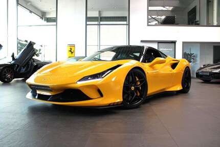 Ferrari F8 Tributo 22.000 km 311.900 &euro; Griesheim 64347