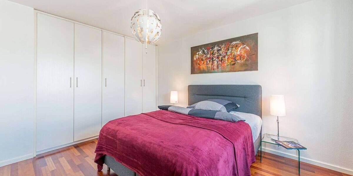 Etagenwohnung Frankfurt am Main Nordend-West - 2 Zimmer, 72 m&sup2;, 1.800&euro; | Angebot:26410209