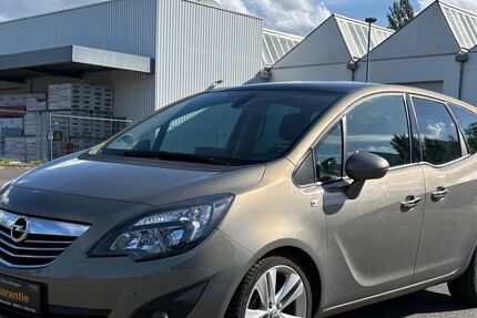 Opel Meriva 95.000 km 7.390 &euro; Frankfurt 60386