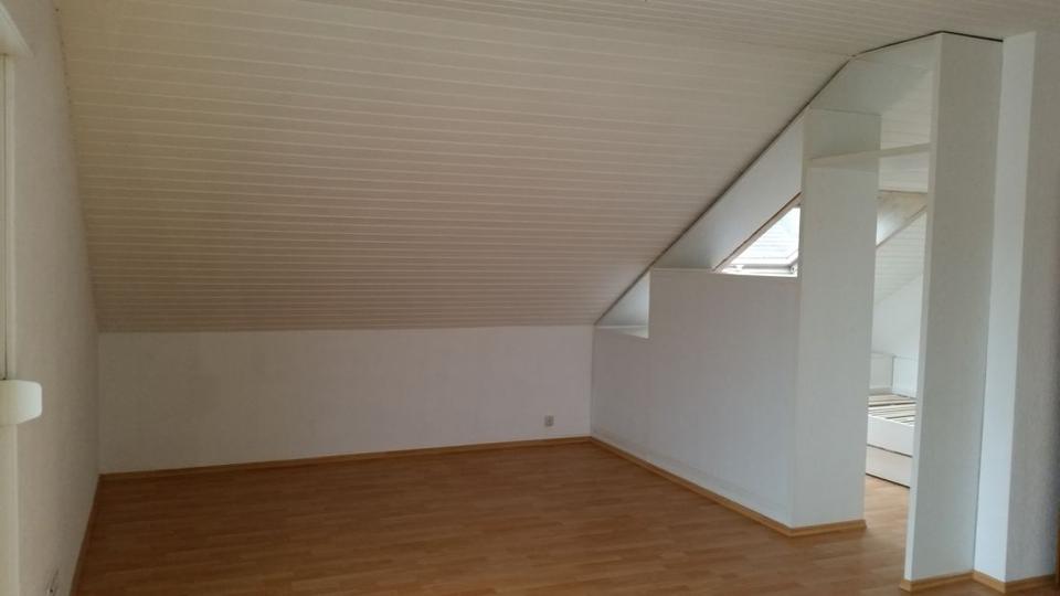 Dachgeschoßwohnung Rüsselsheim am Main - 1 Zimmer, 55 m&sup2;, 770&euro; | Angebot:26491611