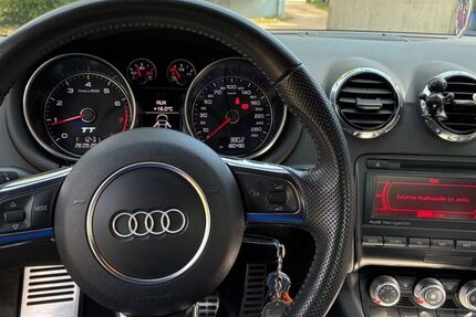 Audi TT 180.000 km 9.900 &euro; gross-zimmern 64846