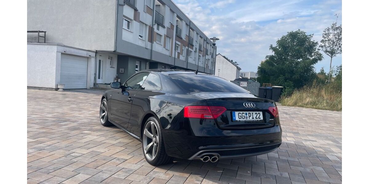 Audi A5 172.000 km 14.900 &euro; Kelsterbach 65451