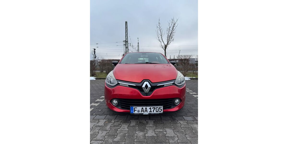 Renault Clio 158.000 km 4.390 &euro; Frankfurt am Main 65931
