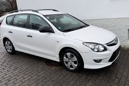 Hyundai i30 179.000 km 3.400 &euro; Alsbach 64665