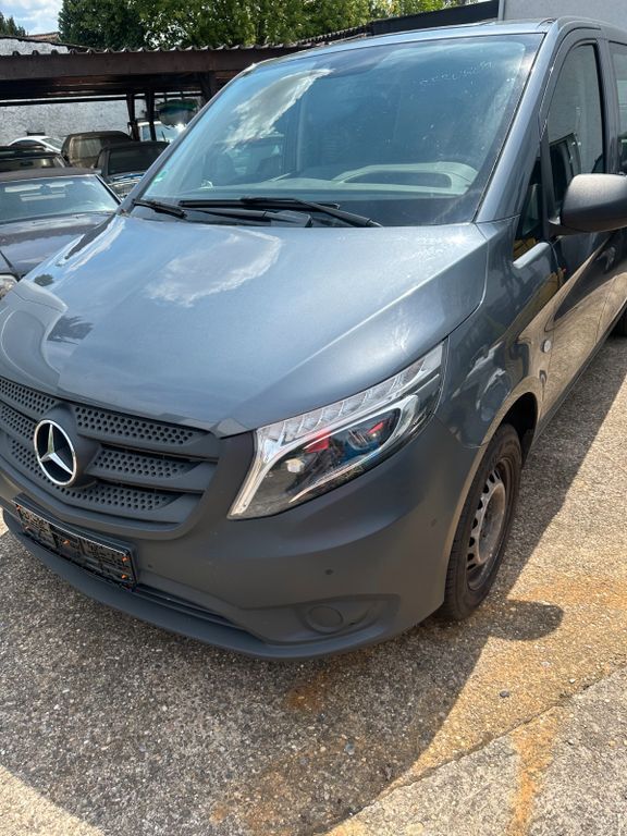 Mercedes-Benz Vito 250.000 km 16.550 € Stockstadt am Rhein 64589