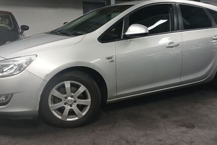 Opel Astra 97.800 km 6.990 &euro; Rüsselsheim 65428