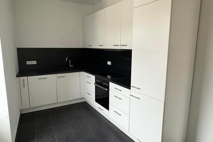 2-ZKB im Altbau-FFM-Rödelheim 2 zimmer