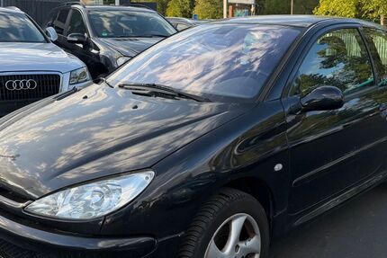 Peugeot 206 167.000 km 999 &euro; Frankfurt am Main 60486