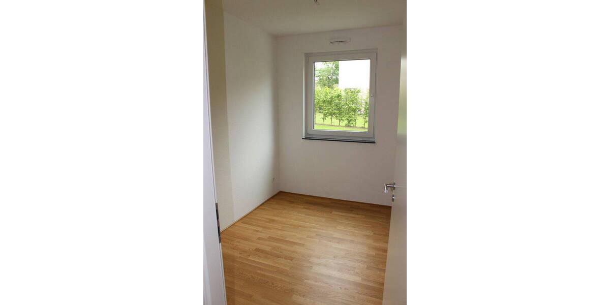 Etagenwohnung Frankfurt (Main) - Rödelheim Rödelheim - 3 Zimmer, 88 m&sup2;, 1.650&euro; | Angebot:26821985