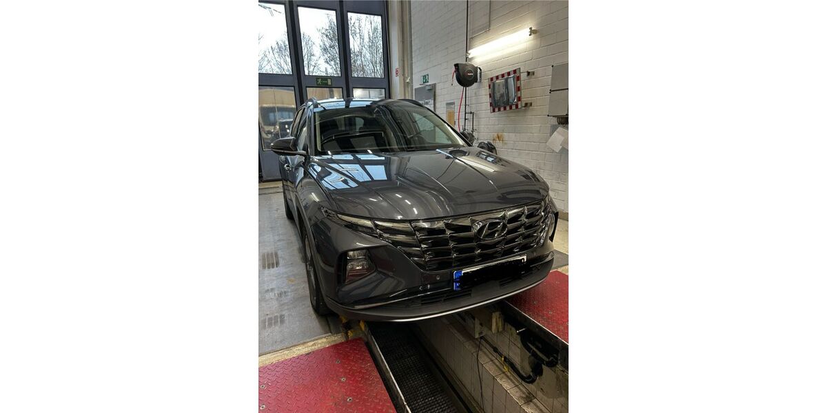 Hyundai TUCSON 98.000 km 22.750 &euro; Köngernheim 55278