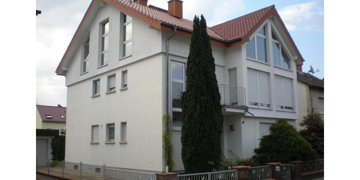 Maisonettenwohnung Bürstadt - 4 Zimmer, 150 m&sup2;, 1.575&euro; | Angebot:26498693