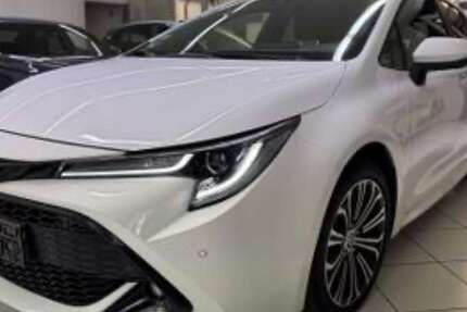 Toyota Corolla 70.000 km 18.299 € Neu Isenburg 63263