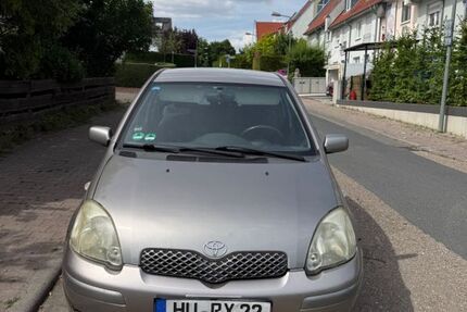 Toyota Yaris 212.180 km 1.749 &euro; Frankfurt 60388