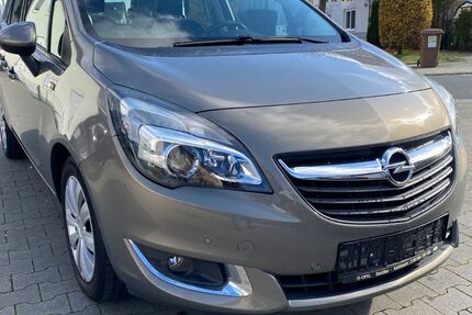 Opel Meriva 42.470 km 9.990 &euro; Rüsselsheim 65428