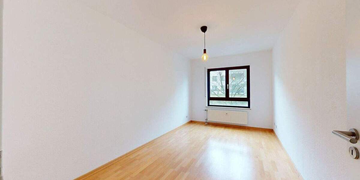 Etagenwohnung Frankfurt am Main Dornbusch - 3 Zimmer, 81 m&sup2;, 450.000&euro; | Angebot:25209915